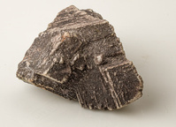 M 00114
<br/>
<br/>
<em></em>